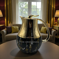 Modern Luxe Vacuum Flask – Premium Ribbed Onyx Body with High-Shine Gold Upper