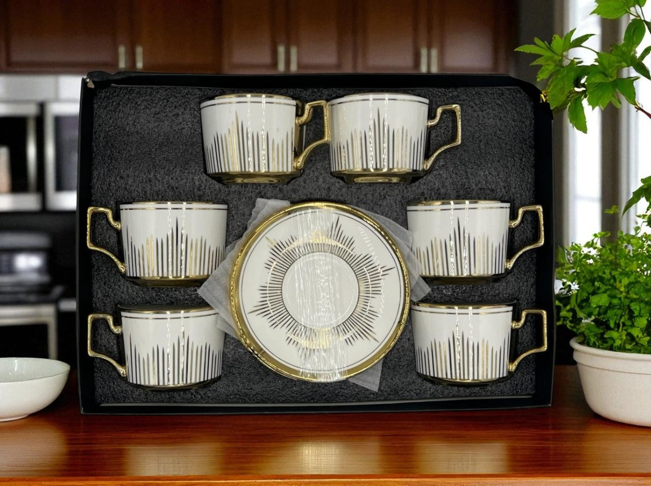 Everyday Elegance Cup & Saucer Set 12 (Pcs)