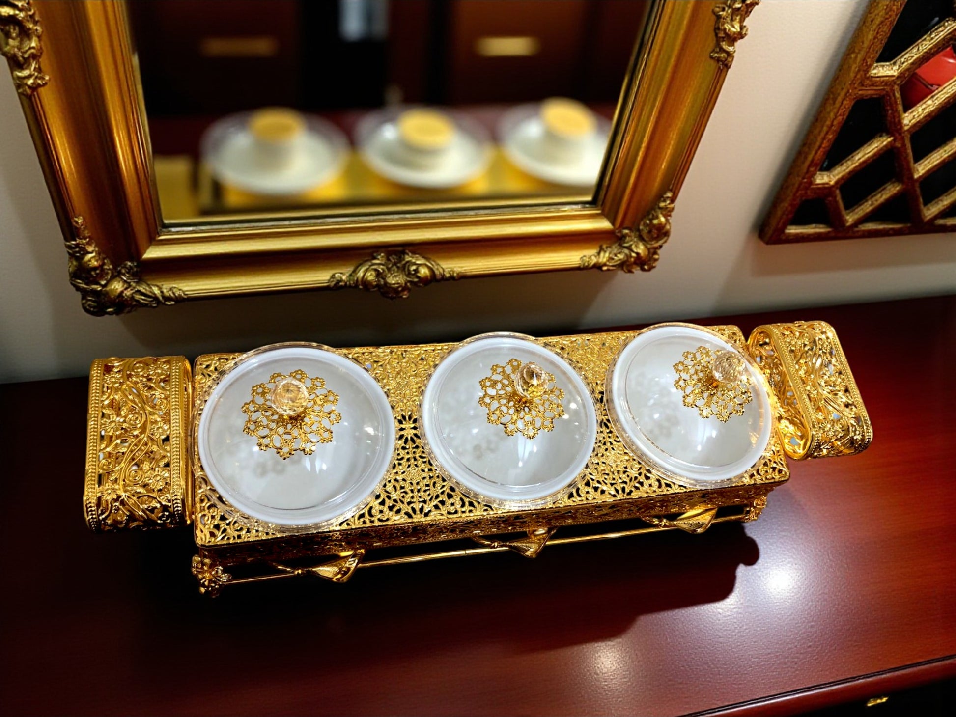 Luxury Golden 3 Compartment Dry Fruit & Candy Set