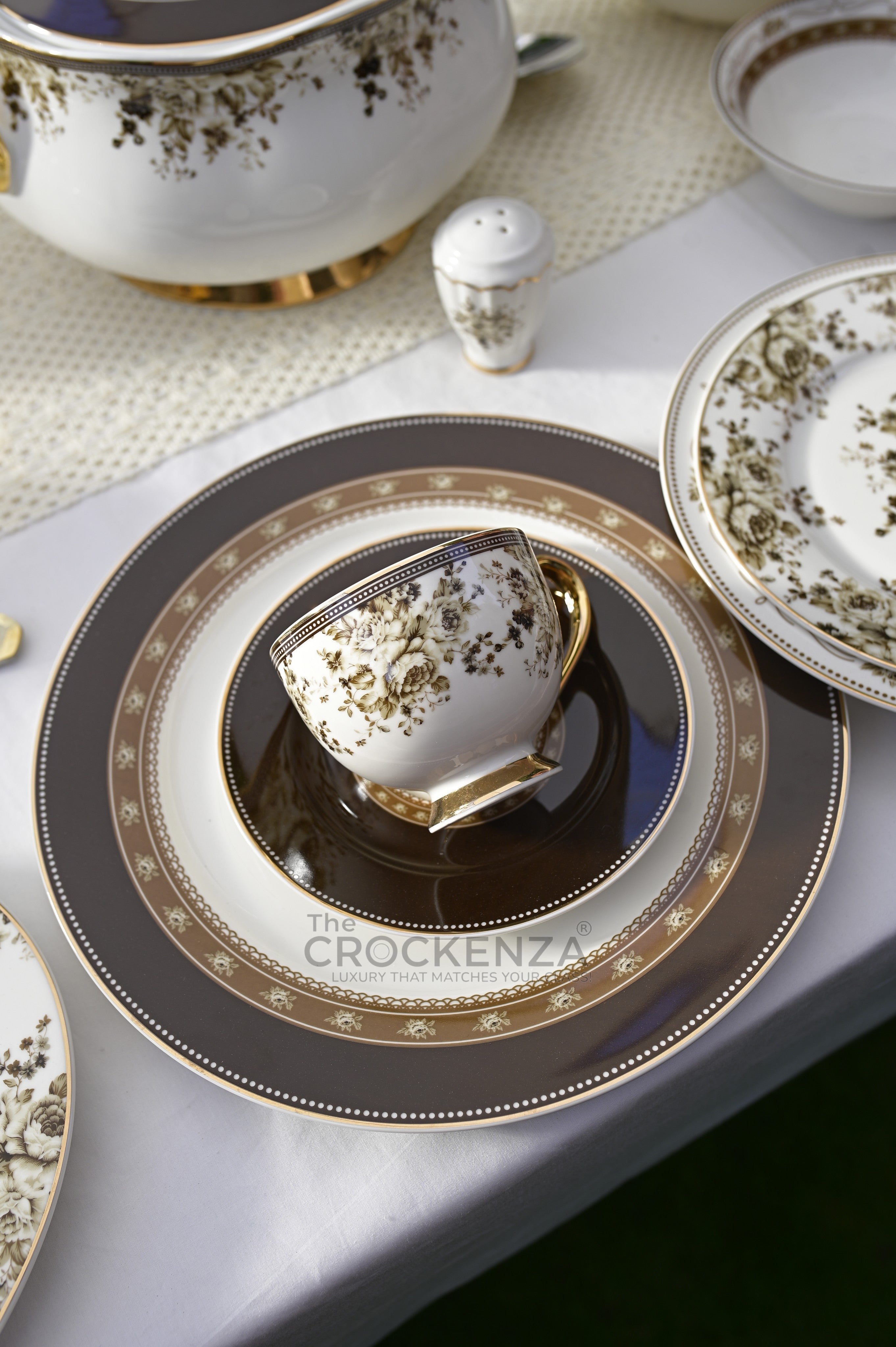 Imported Johnson Bros inspired Luxury Floral Dining Set - Available in two serving sizes