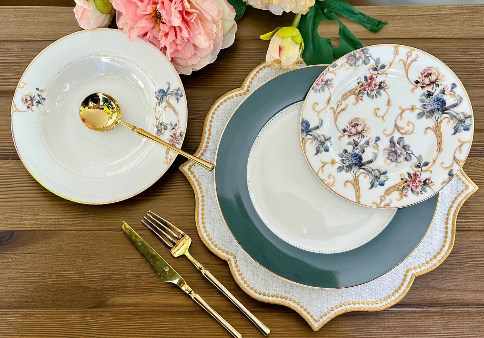 Luxury 18-Piece Plate Set – Ideal for 6-Person Table Setting