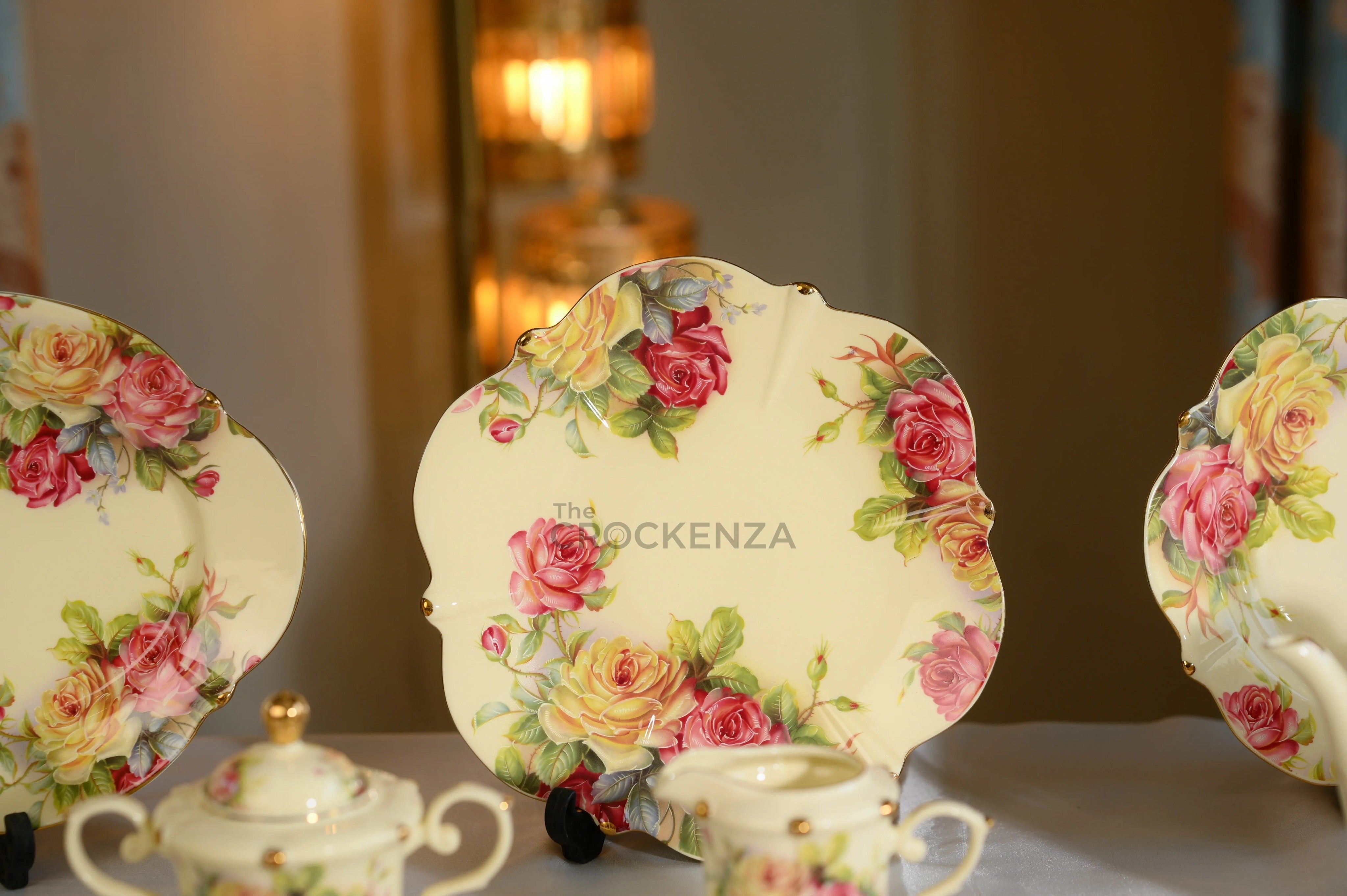 Imported Premium 75 Pcs Dinner Set for 8-persons Serving - Inspired by Royal Albert England