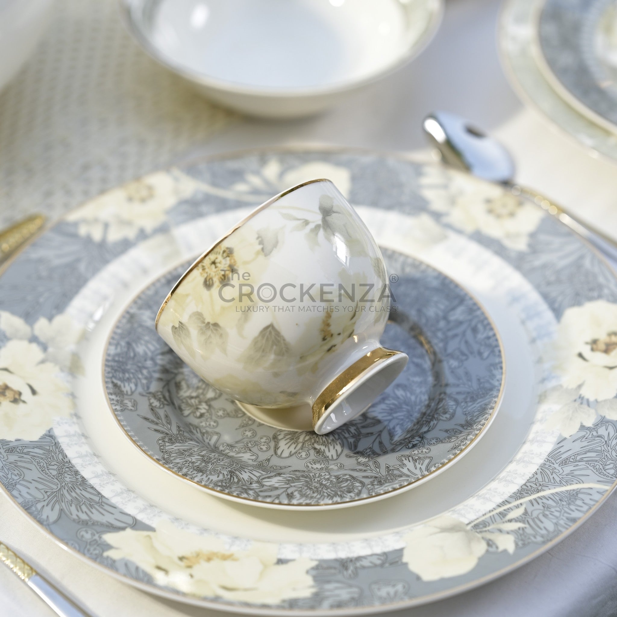 Johnson Bros Inspired Luxury Super Bone China Dinner Set – White, Grey & Gold Floral Design