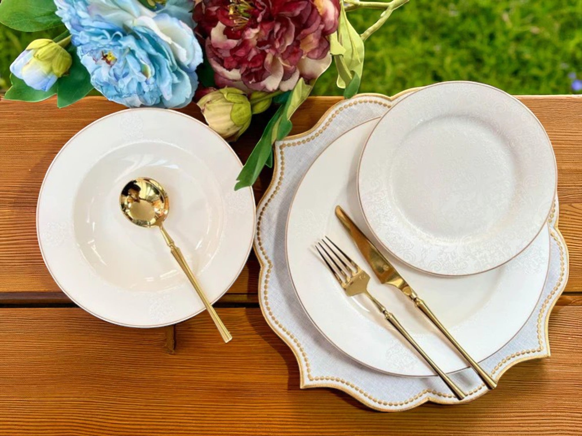 Luxury 18-Piece Textured Plate Set – Ideal for 6-Person Table Setting