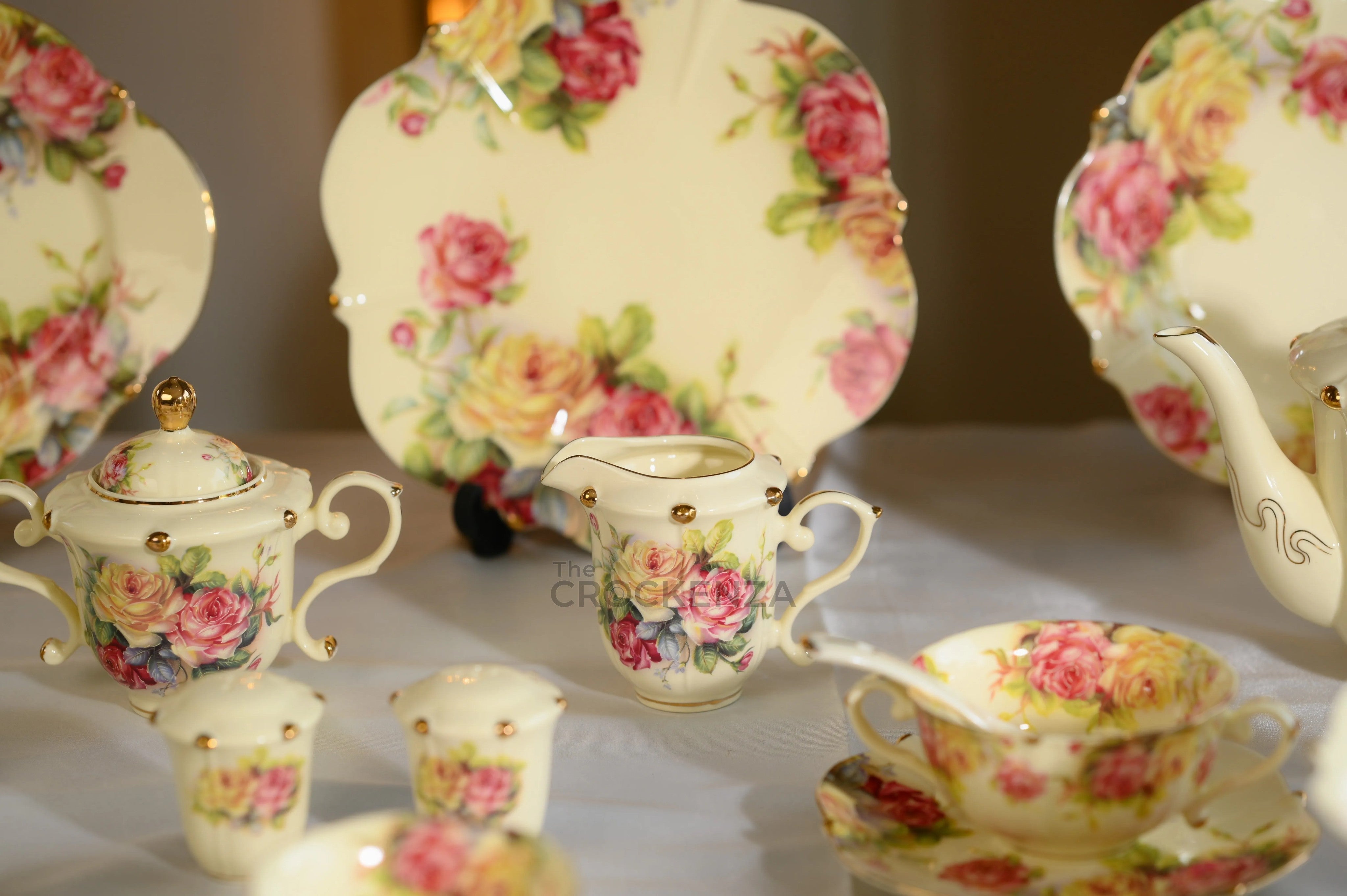 Imported Premium 75 Pcs Dinner Set for 8-persons Serving - Inspired by Royal Albert England