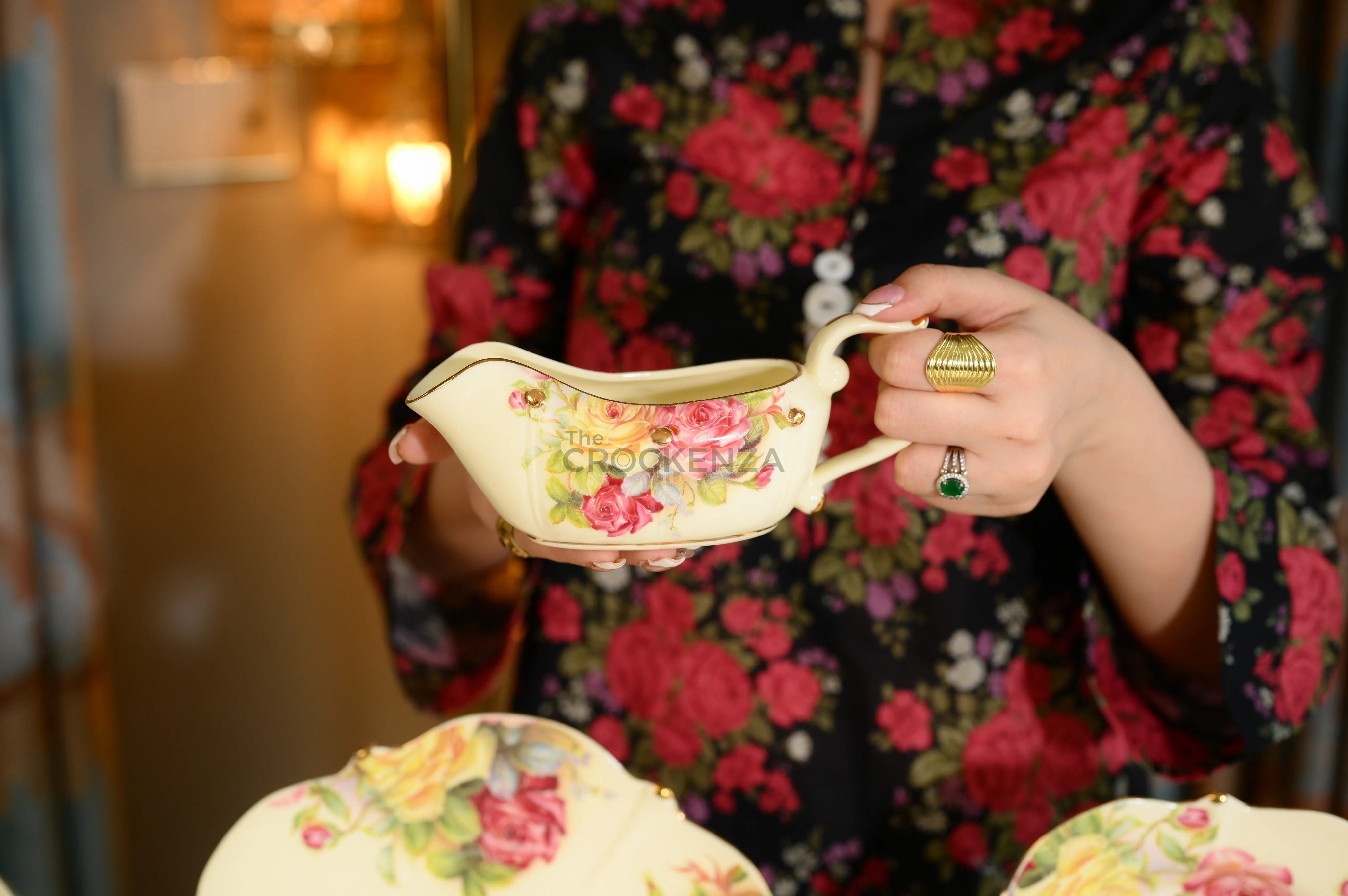 Imported Premium 75 Pcs Dinner Set for 8-persons Serving - Inspired by Royal Albert England
