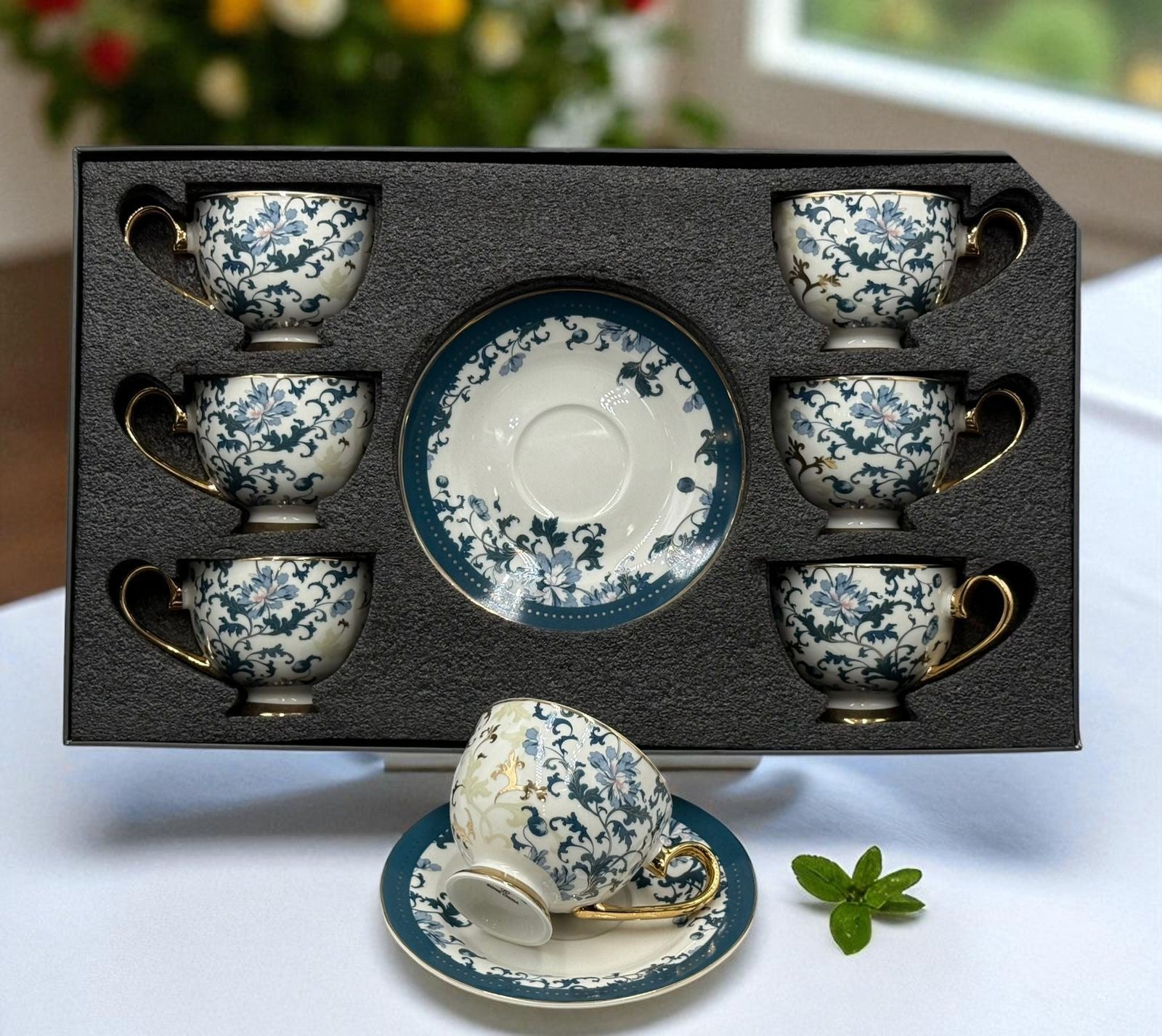 Johanson Bros Savor & Serve – Luxury Cups & Saucers Bone China 12 (Pcs)