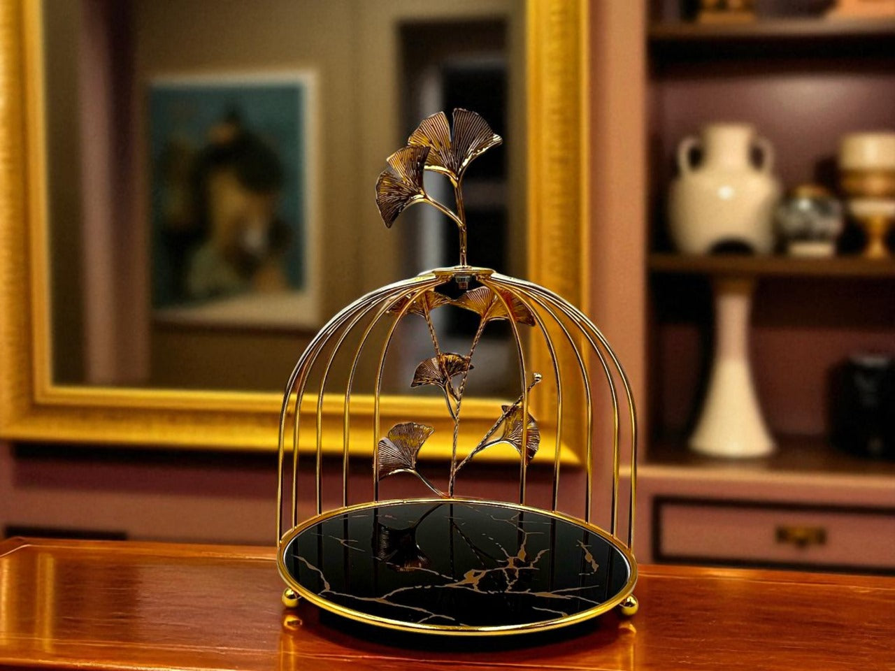 Gold Pastry Serving Stand – Elegant Dessert & Luxury Tableware