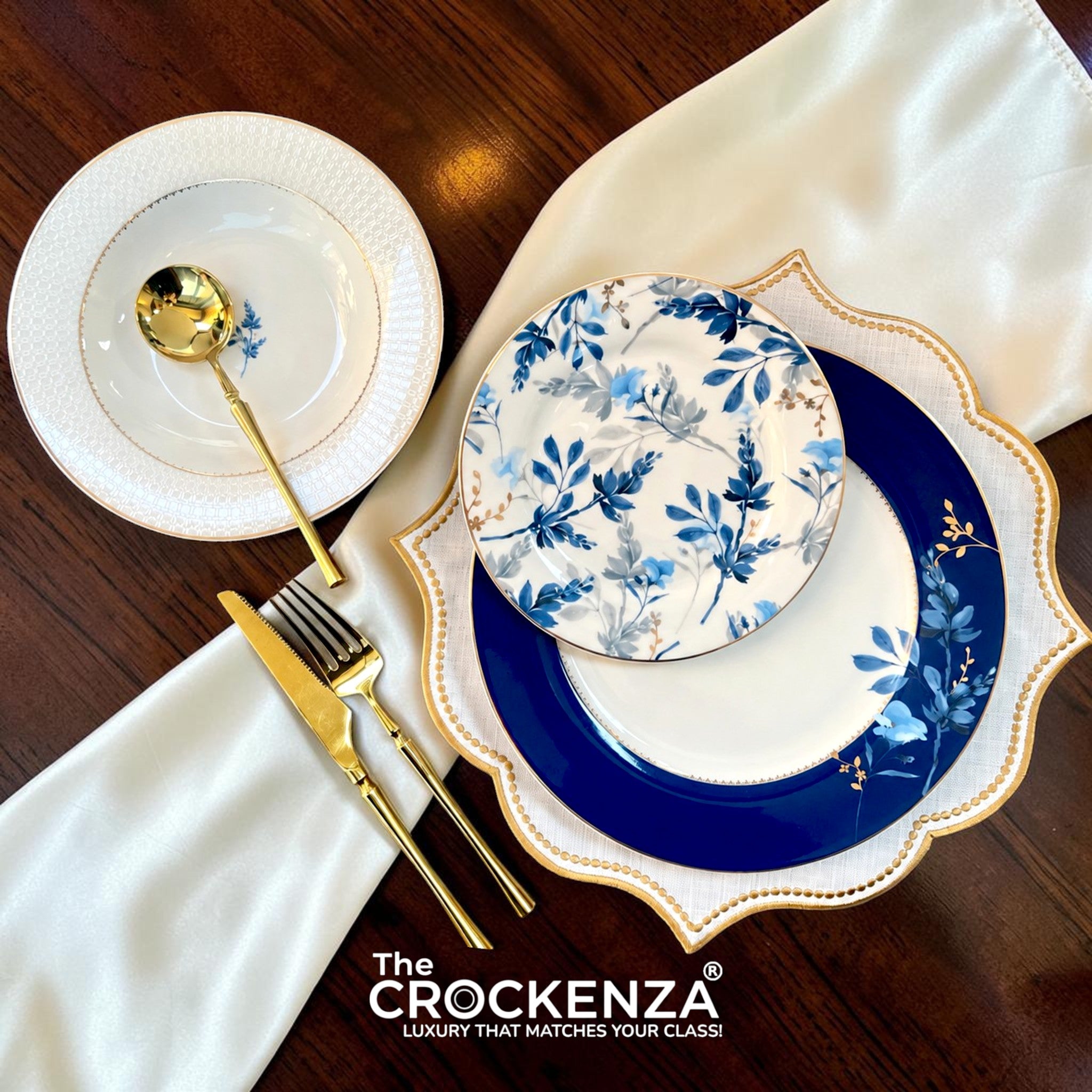 Luxury Sapphire & Gold Accented 18-Piece Johnson Bros inspired Bone China Plate Set