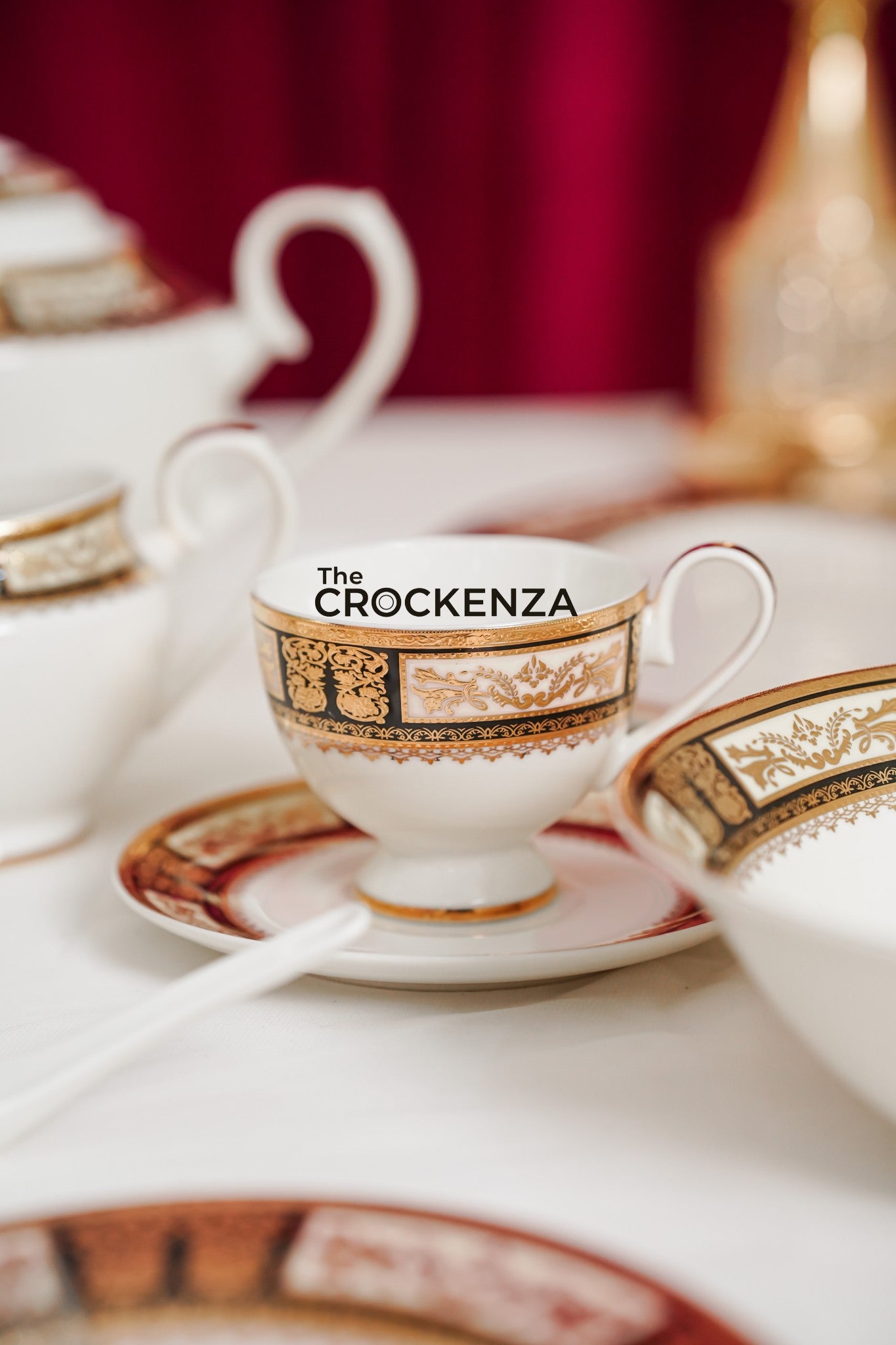 Yamasen Japan-Inspired Gold-plated Royal Dining Set | Available in 8 and 12 Person Serving