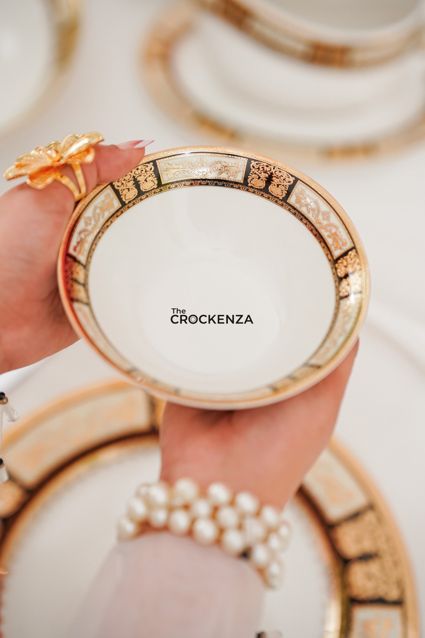 Yamasen Japan-Inspired Gold-plated Royal Dining Set | Available in 8 and 12 Person Serving