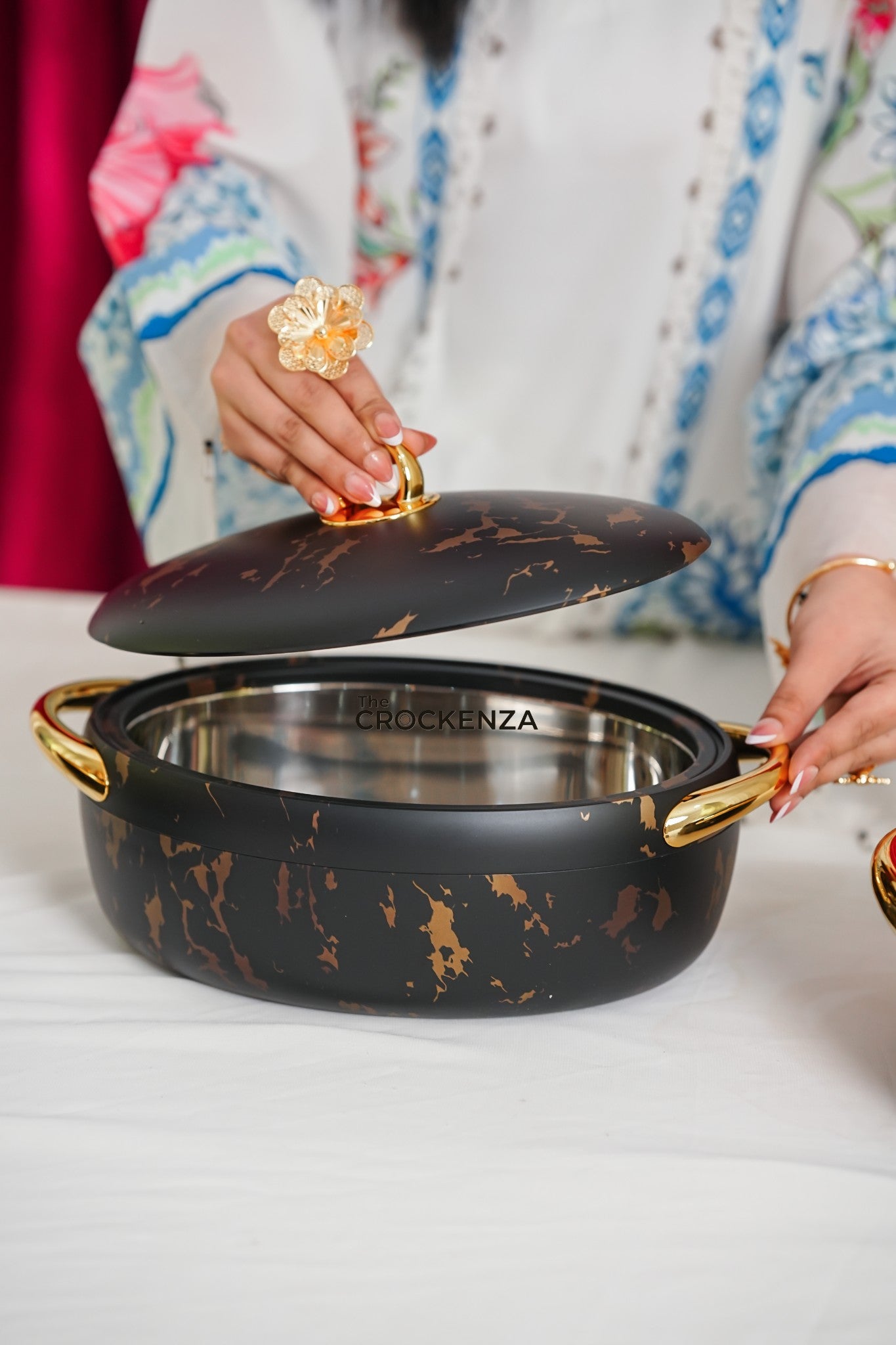 Premium Black Marble Hot Pots – Keep Food Fresh & Warm in Style (2/2.5/3Ltrs)