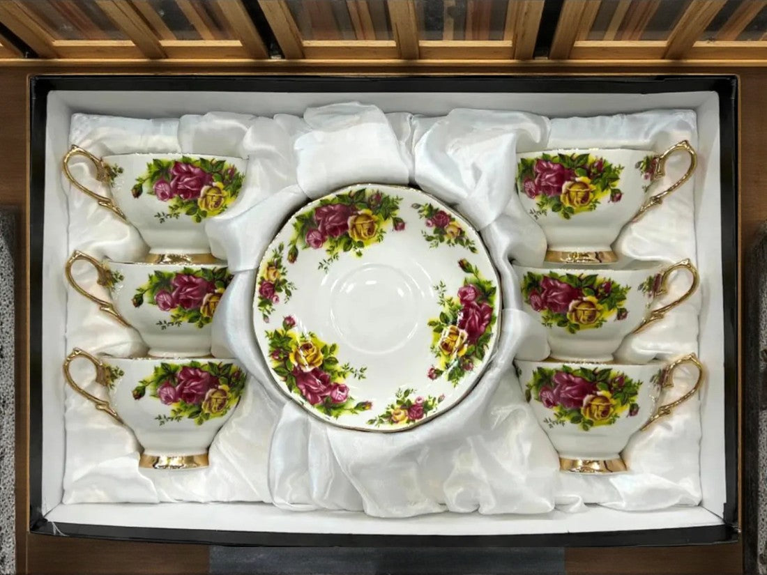 Royal Elegance: Cups & Saucers (Inspired by Royal Albert) - 12 (Pcs)