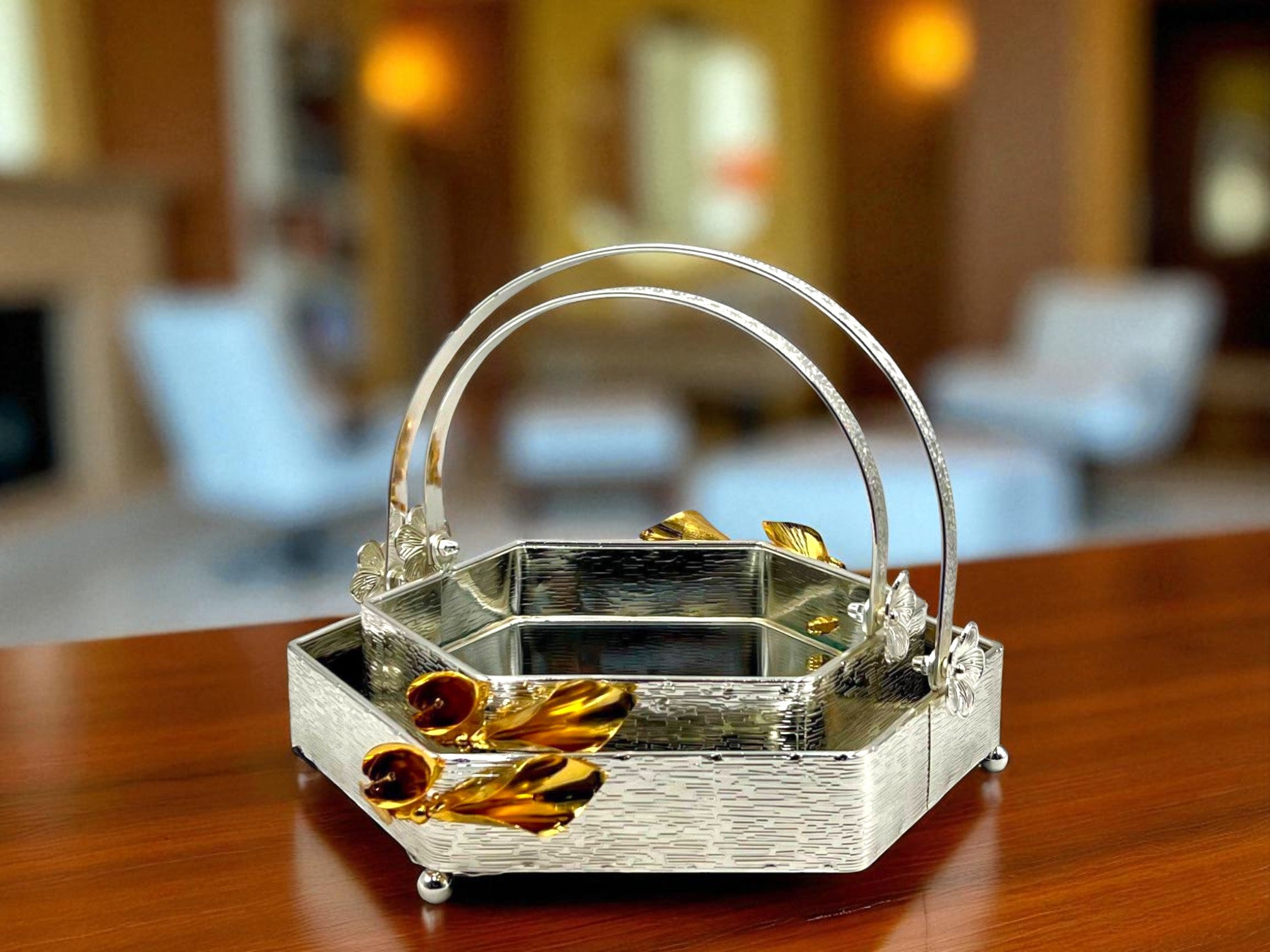 2 Pcs Elegant Hexagon shaped Platter Set – Stylish Serving for Every Occasion - Gold & Silver