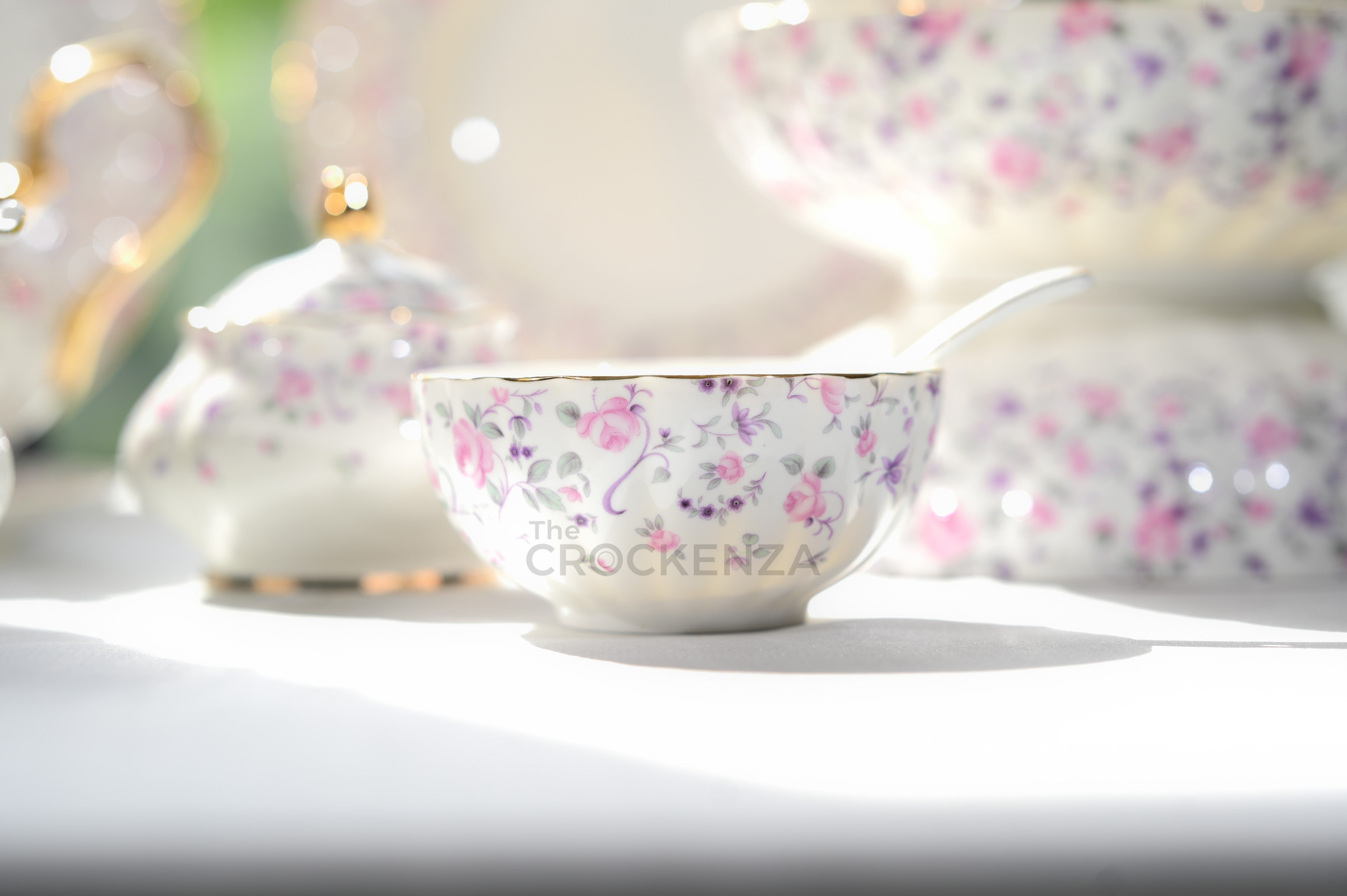 Imported Premium 75 Pcs Dinner Set for 8-persons Serving - Inspired by Royal Albert England