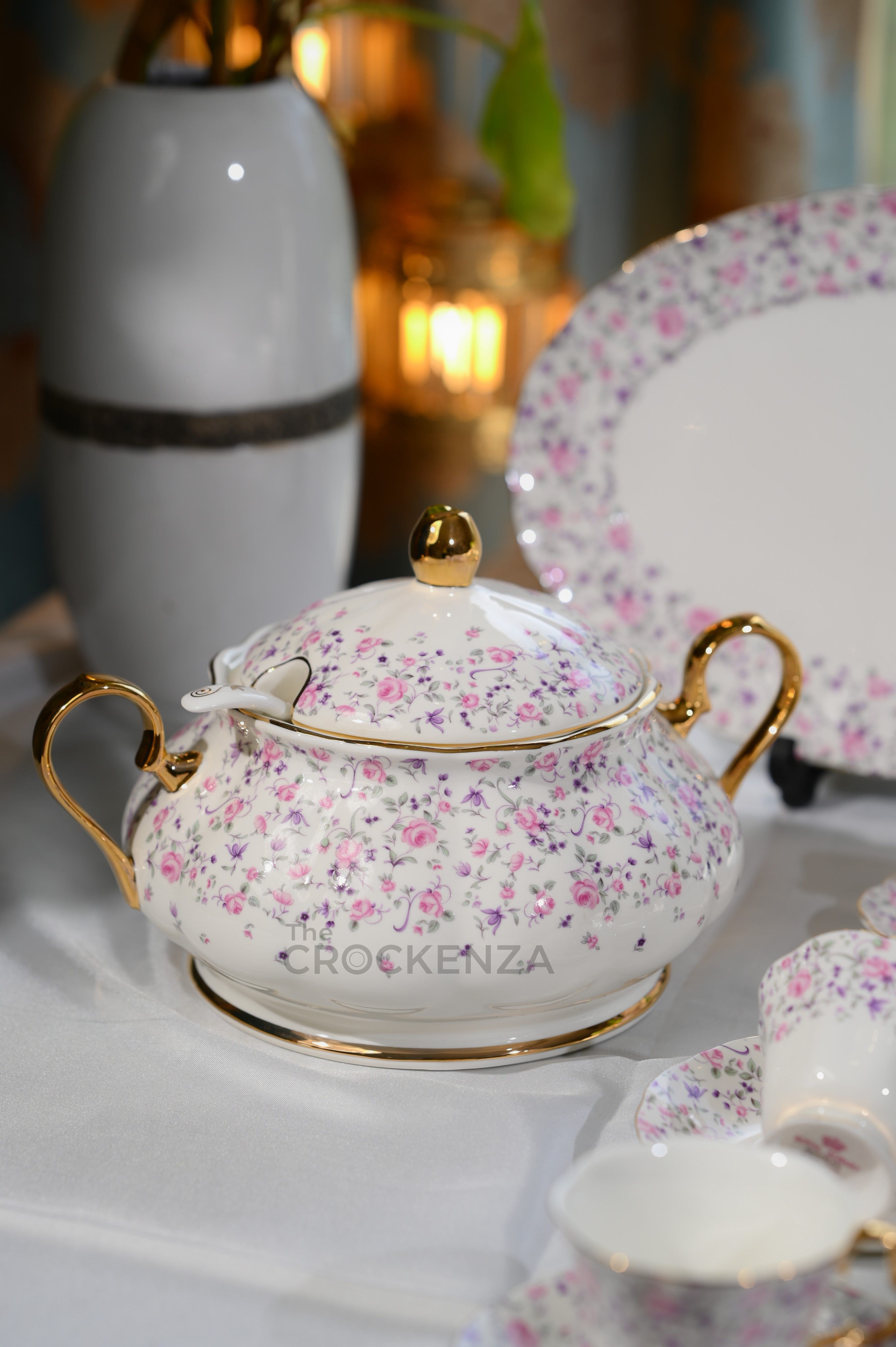 Imported Premium 75 Pcs Dinner Set for 8-persons Serving - Inspired by Royal Albert England