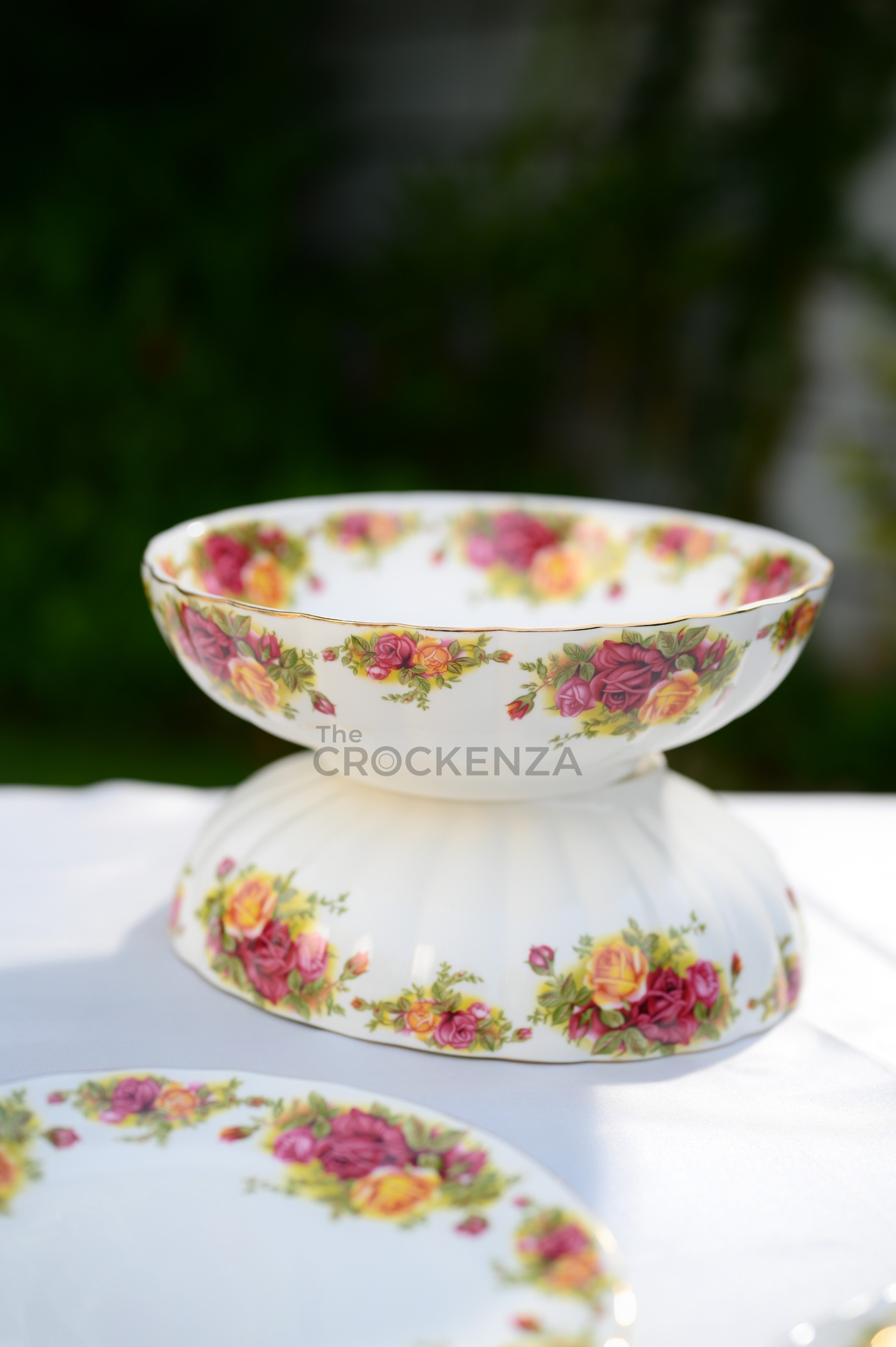 Vintage Royal Albert style 75 Pcs Dinner Set - 8 Person Serving