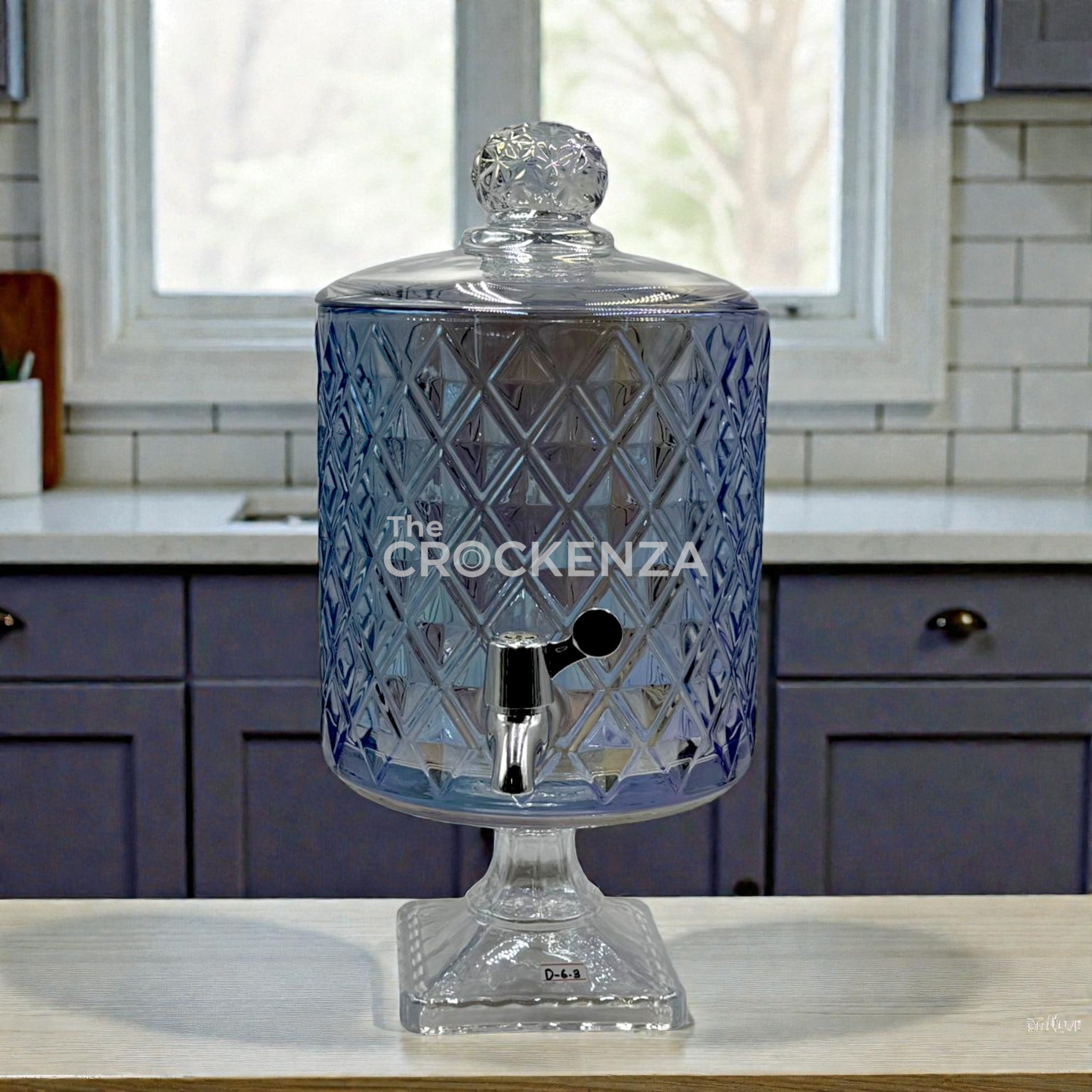 Elegant Diamond-Cut Blue Crystal Glass Beverage Dispenser – Heavyweight Luxury Decanter for Home & Events