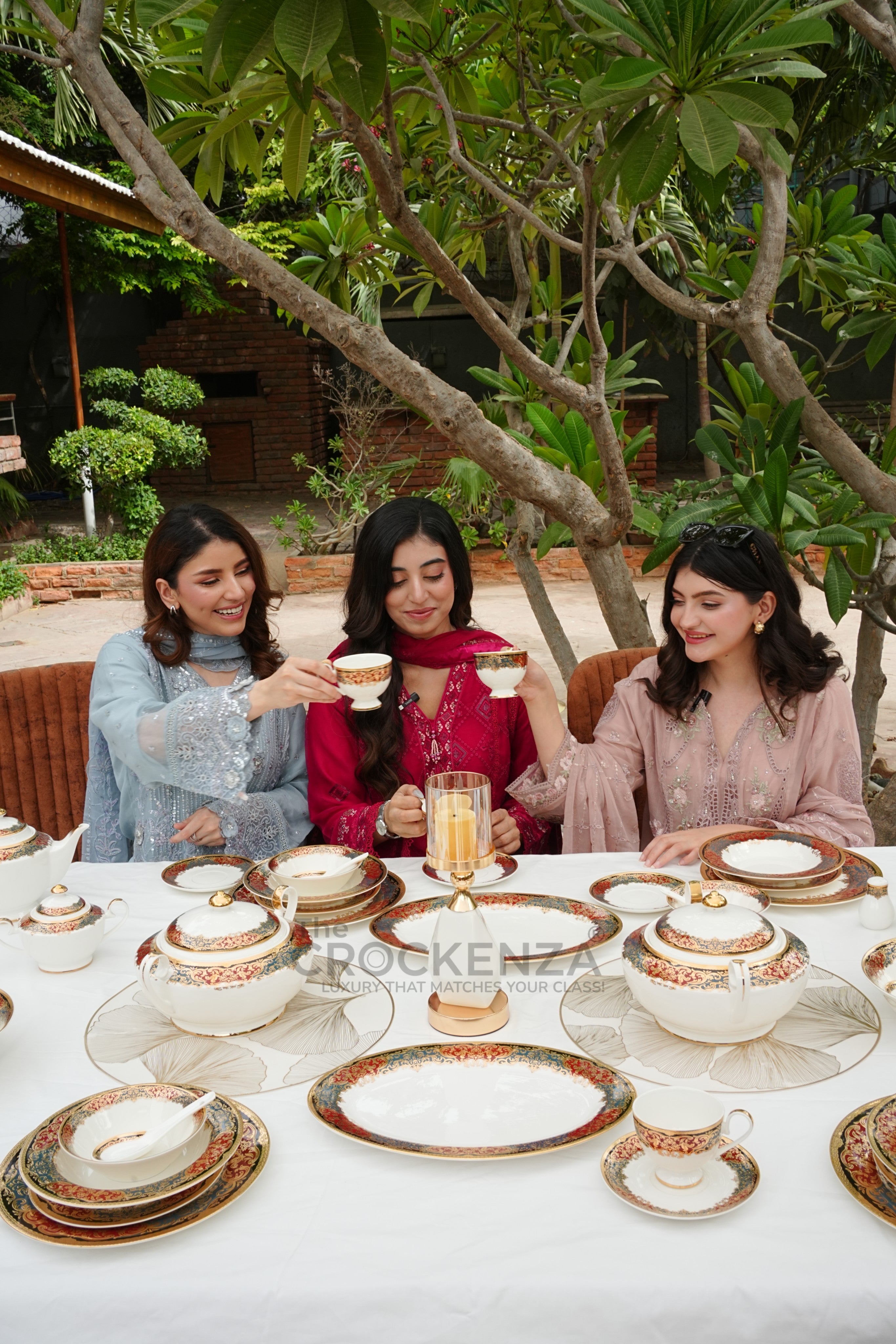 Royal Yamasen Japan-inspired Gold & Maroon Dinnerware Set | Luxury 75/103 Piece Collection for 8 & 12 Persons Serving